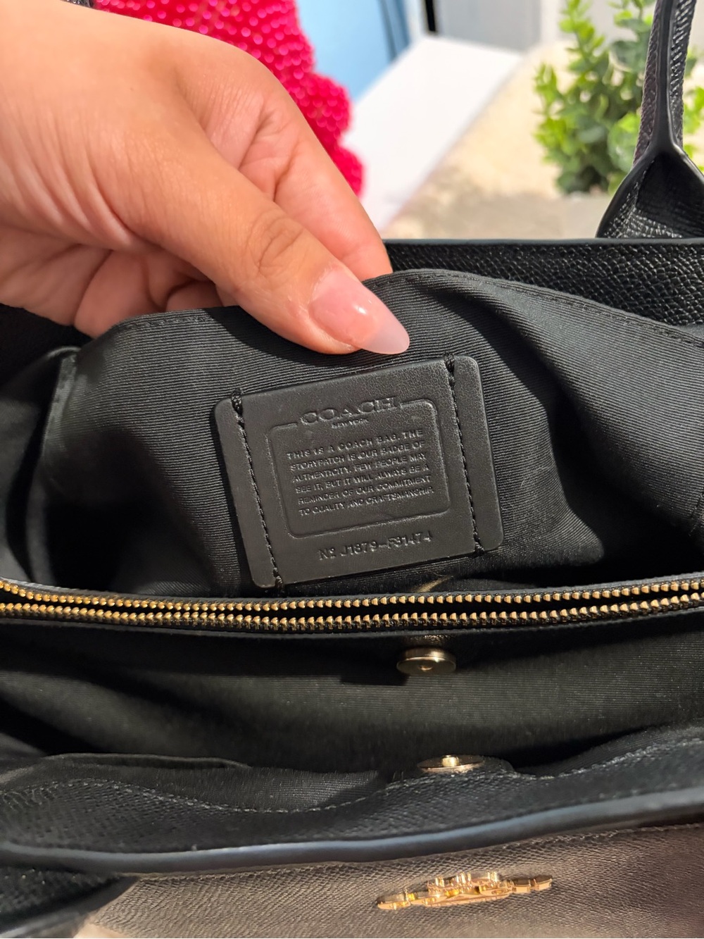 Black coach Casey shoulde/hand bag tote - Picture 6 of 7